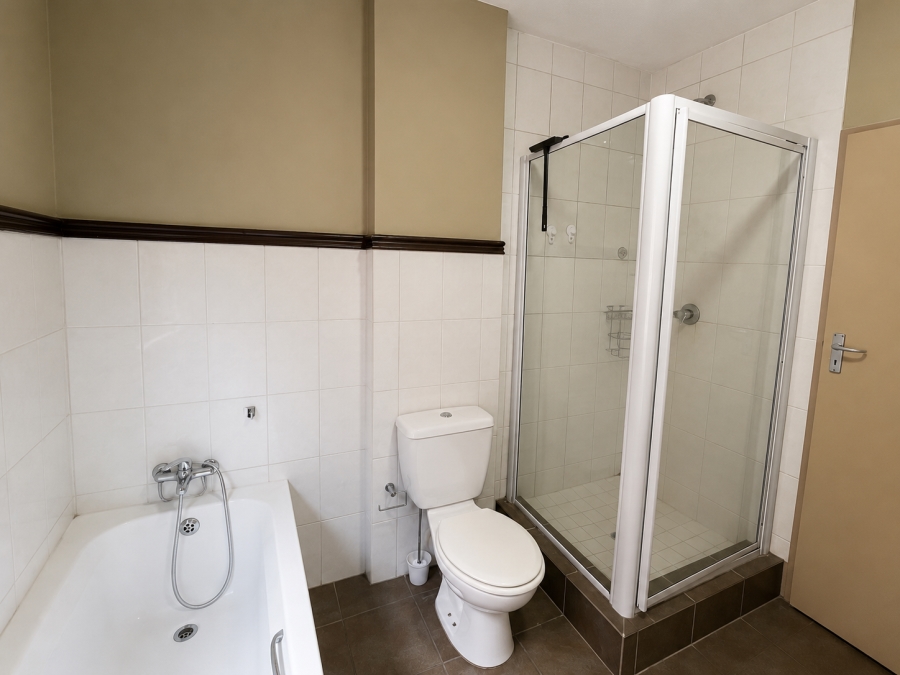 To Let 2 Bedroom Property for Rent in Azalea Park North West